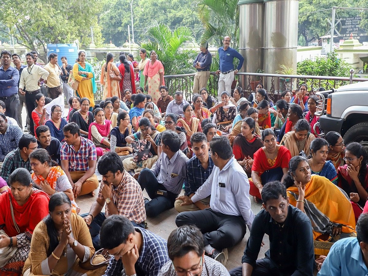 Now NDMC run Kasturba Hospital doctors to go on strike over unpaid salaries