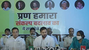 ‘Who ordered police to act like General Dyer in Munger’, asks Tejashwi; Grand Alliance demands probe