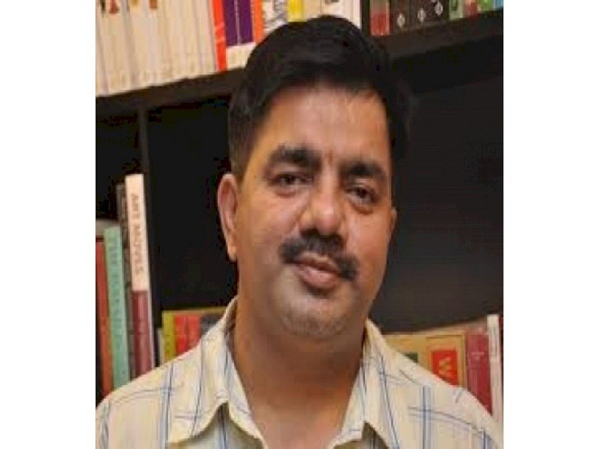 Painful to see journalism reduced to soap opera: S Hussain Zaidi  