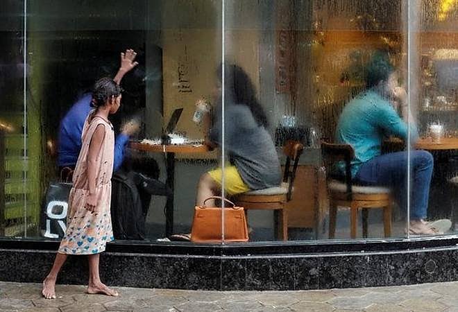 Explainer: How the stock market makes the rich richer at the cost of the small investors 