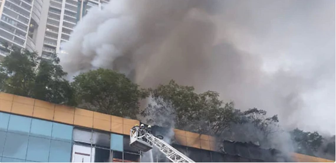 Mumbai mall blaze: 3,500 people evacuated from adjacent tower