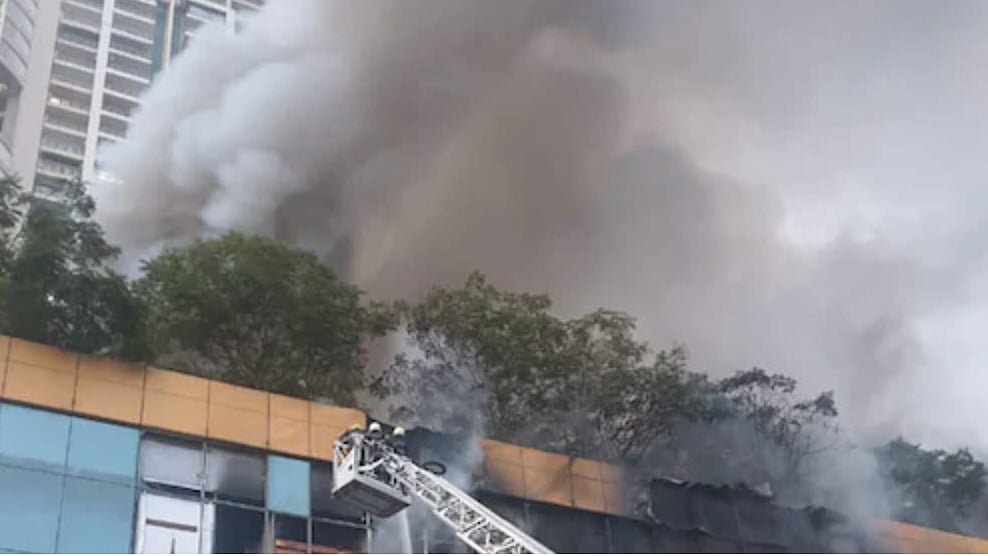 Mumbai mall blaze: 3,500 people evacuated from adjacent tower