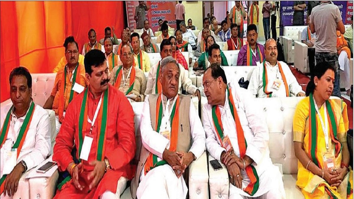  The rebels with Uttarakhand CM Trivendra SIngh Rawat &nbsp;