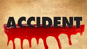 7 killed, 5 injured as jeep collides with truck in Madhya Pradesh