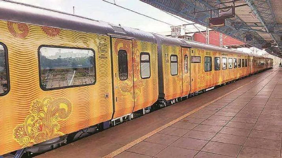 Tejas Express stopped in its tracks due to low occupancy