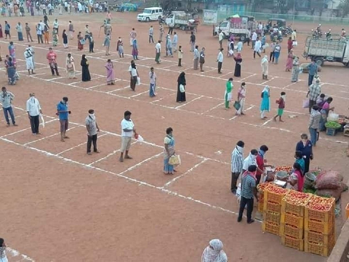 Social distancing not enough to protect lower-income people: Study