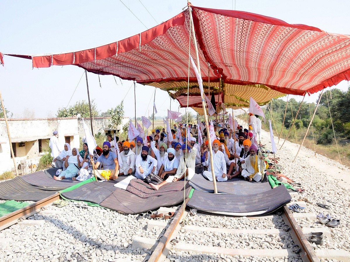 Will allow goods trains to run in Punjab till Nov 20, say farmers