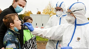 Omicron variant does not escape RT-PCR and RAT, Centre tells states as it asks them to ramp up testing