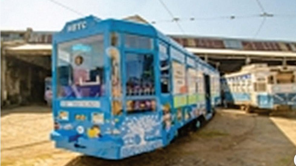 AC Tramcar for children in Kolkata: a library on wheels and free rides  