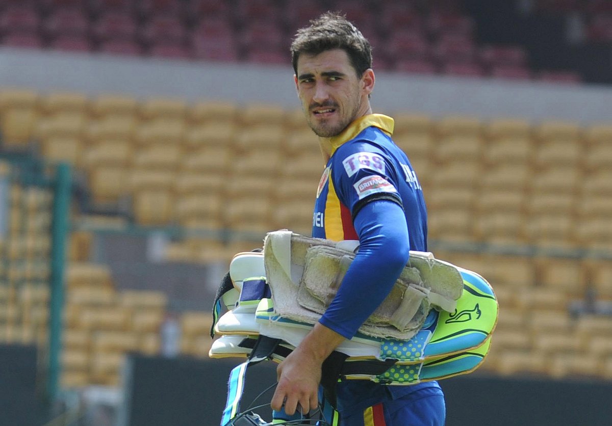 How long can you stay in hubs for: Starc on living in bio-bubbles