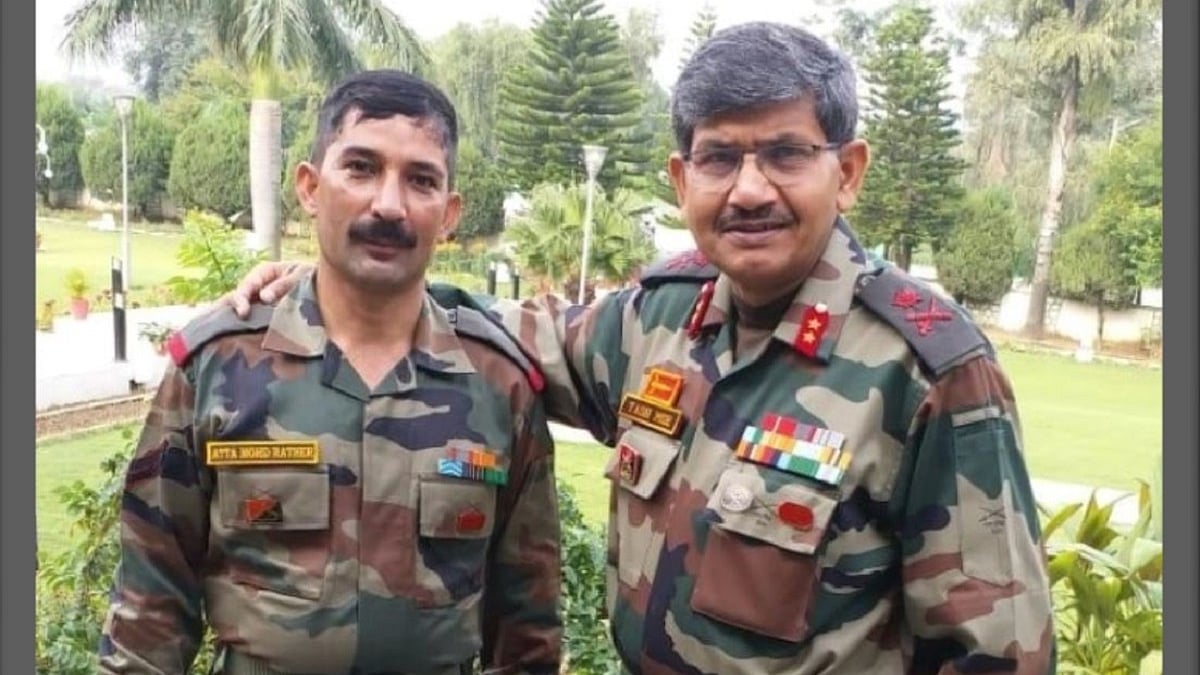 Naik Ata Mohd Lather and Maj Gen Yash Mor in 2019 
