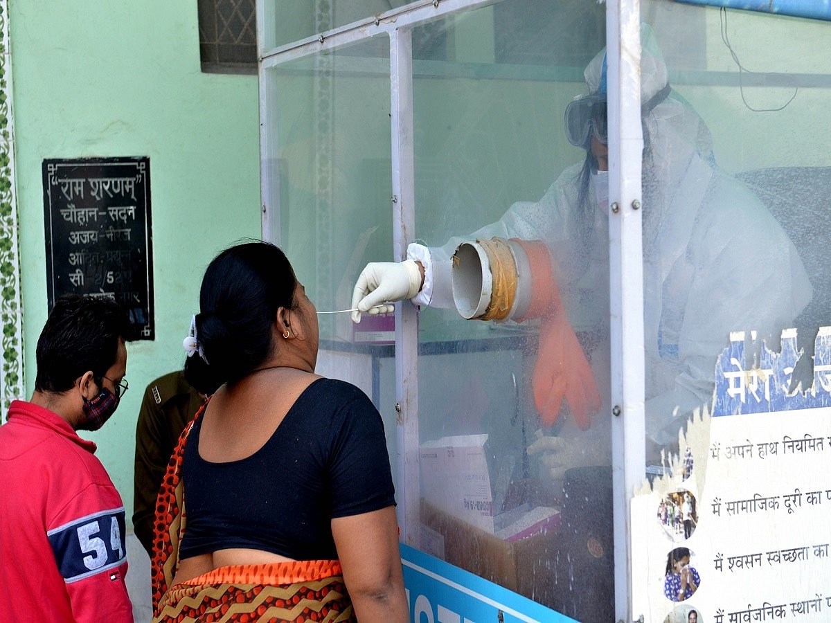 In just 17 days, Delhi sees 20% rise in COVID cases, 1,250 deaths  