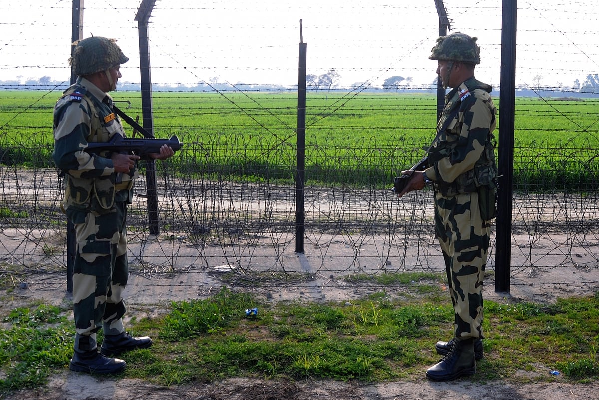 2 army soldiers, BSF officer, 3 civilians killed in Pak firing at LoC  