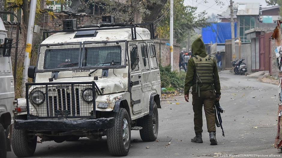 Two encounters break out in Kashmir