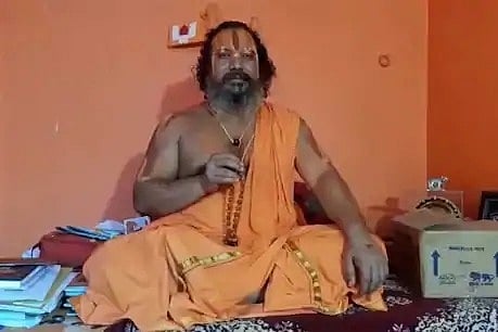 Ayodhya saint has 7 demands, wants to end life