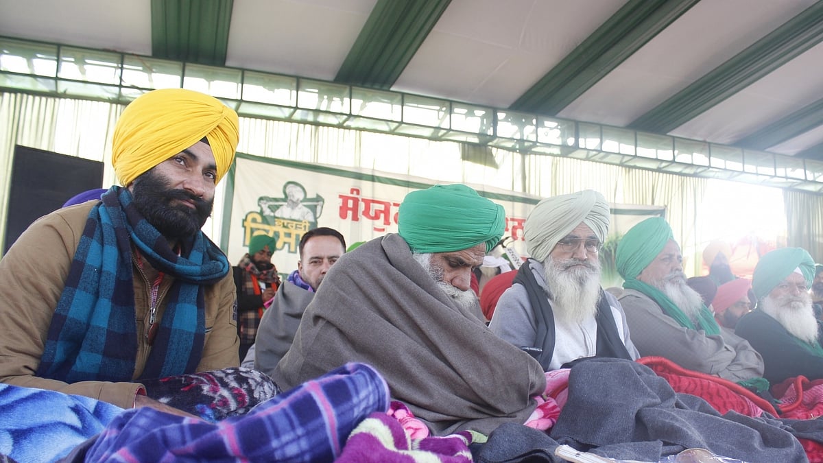 Farmers at the Singhu border (IANS photo)