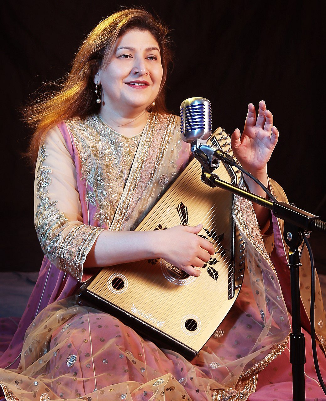Chandana Dixit: Youngsters who train in classical music stand much better chance in singing