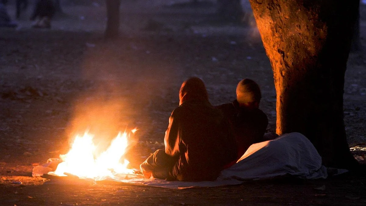 Srinagar shivers at minus 1.2, Drass in deep freeze at minus 13.4