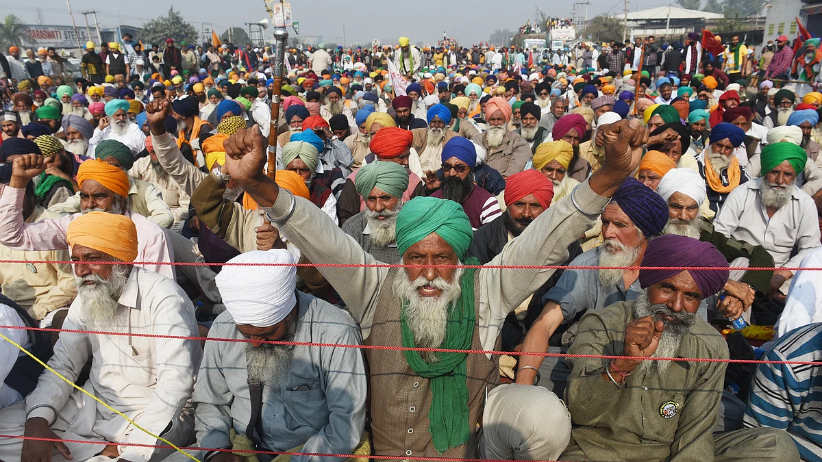 Farmers sitting at Singhu Border to protest centre’s farm reform laws in New Delhi, India. (Photo by Vipin Kumar/Hindustan Times via Getty Images)
