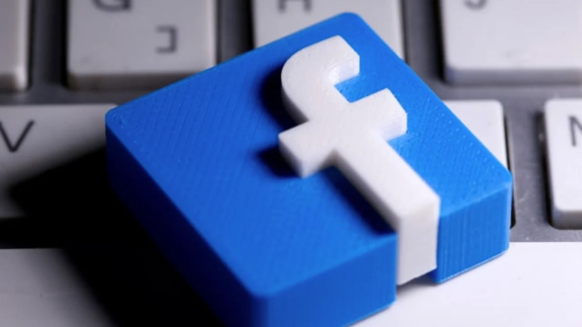 Govt accuses Facebook of discriminating against US workers