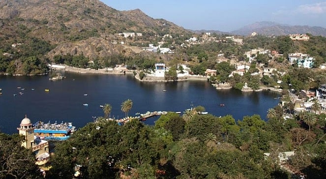 Rajasthan: Mount Abu shivers at 1.4 degrees