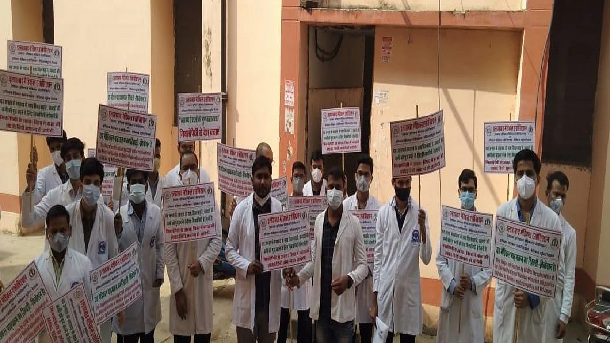 Doctors’ protest intensifies as Modi govt allows Ayurvedic doctors to perform surgery