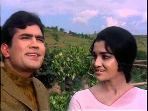 Asha Parekh recalls working with Rajesh Khanna: Never seen stardom like his!