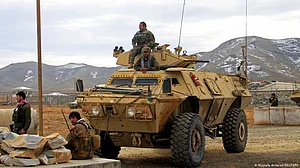 Taliban accuses Pakistan of airstrikes as border fighting intensifies