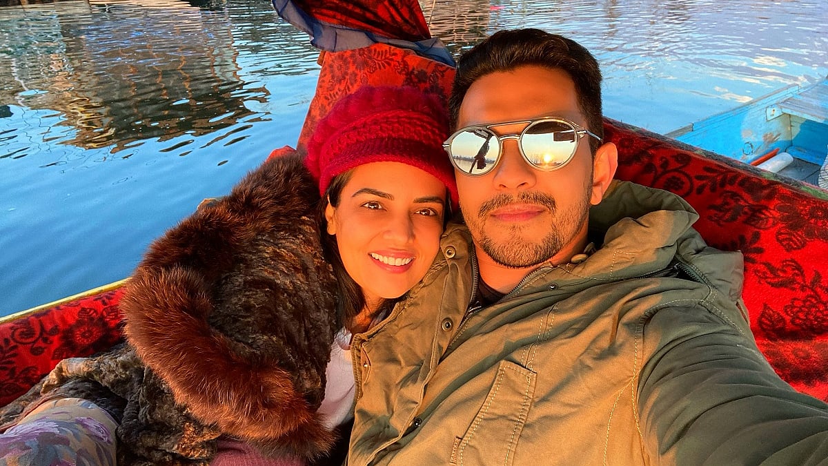 Aditya Narayan & his bride are honeymooning in Kashmir, they just can’t get enough of paradisiacal Valley