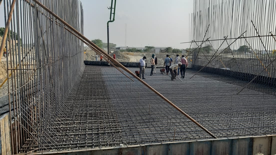 Under construction Bundelkhand expressway (courtesy: Twitter/@upeidaofficial