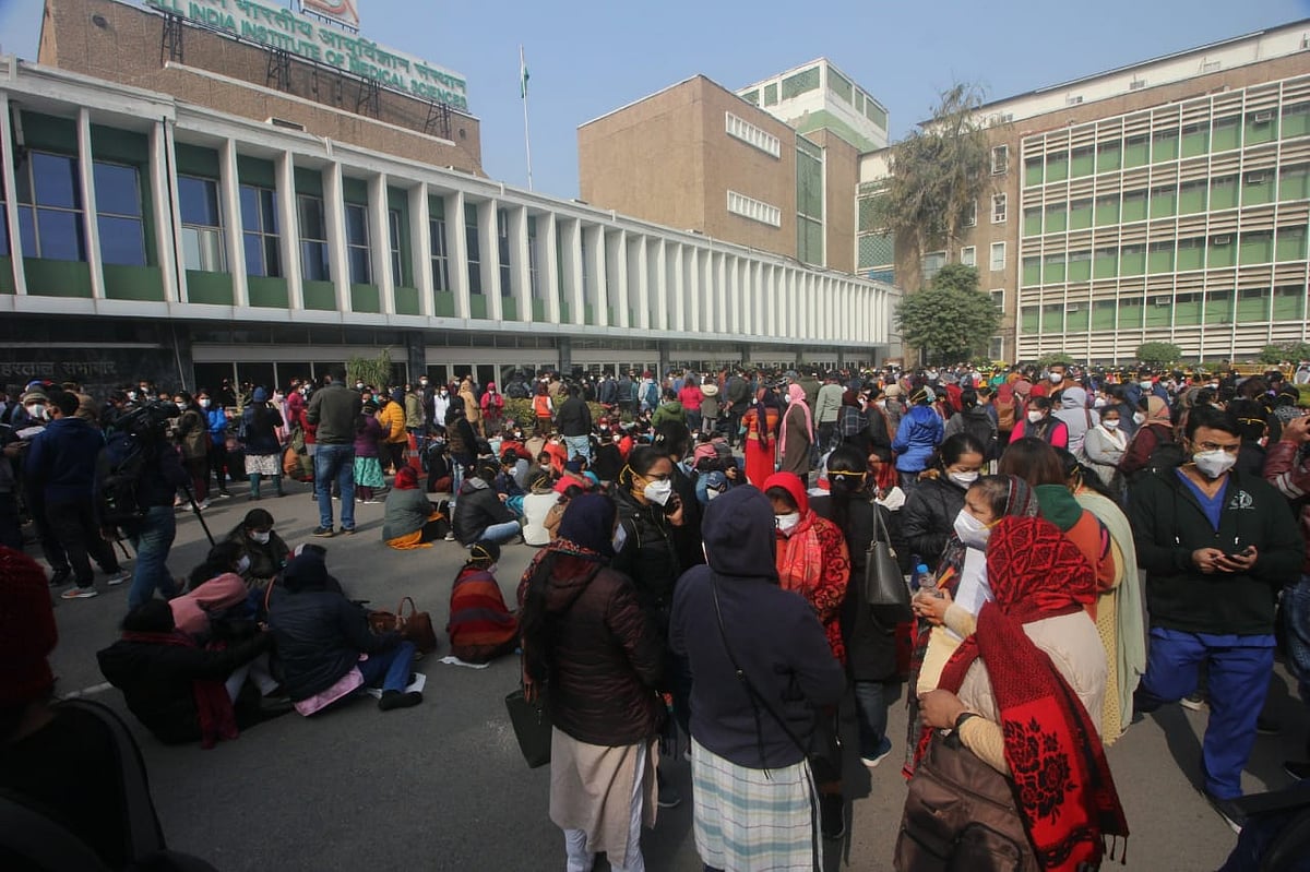 AIIMS nurses call off strike