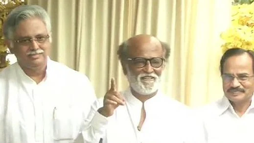 Rajinikanth keeps Tamil Nadu guessing