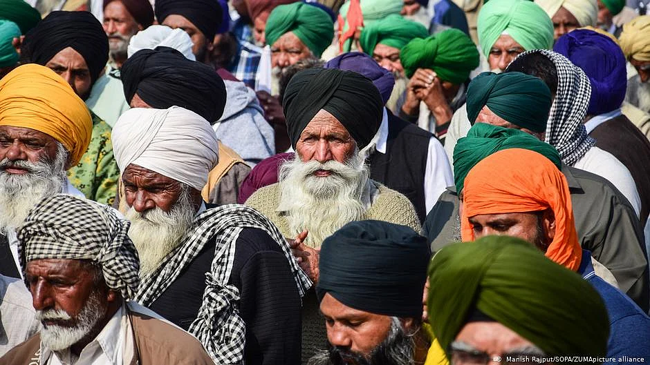 Protesting farmers announce 3-hour nationwide ‘chakka jam’ on February 6