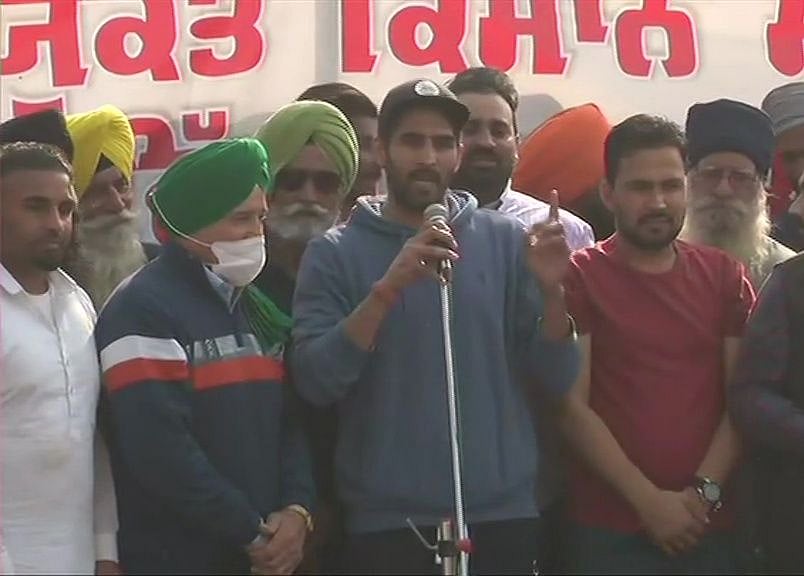Boxer Vijender Singh threatens to return ‘Khel Ratna’ if farm laws not repealed