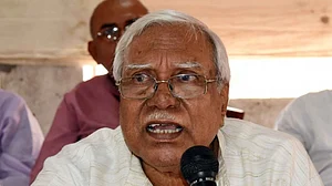 Farms laws will increase scarcity of food, allow Ambani, Adani to hoard grains: Farmers’ leader Hannan Mollah