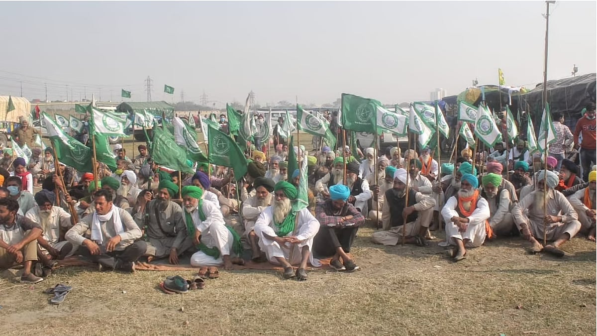 Farmers’ stir: Heavy police force deployed, 3 more Delhi border points closed