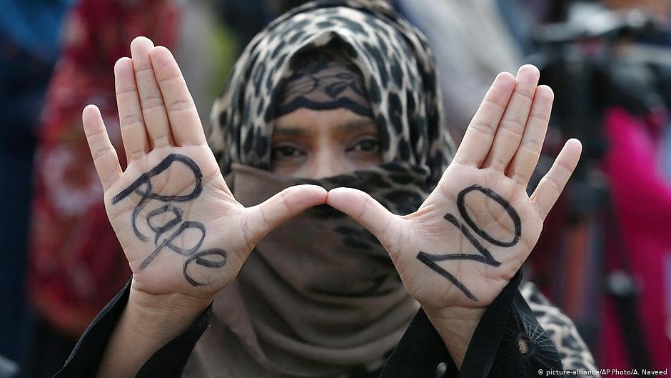 Activists enraged as Pak court frees convicted rapist after 'agreement' to marry victim