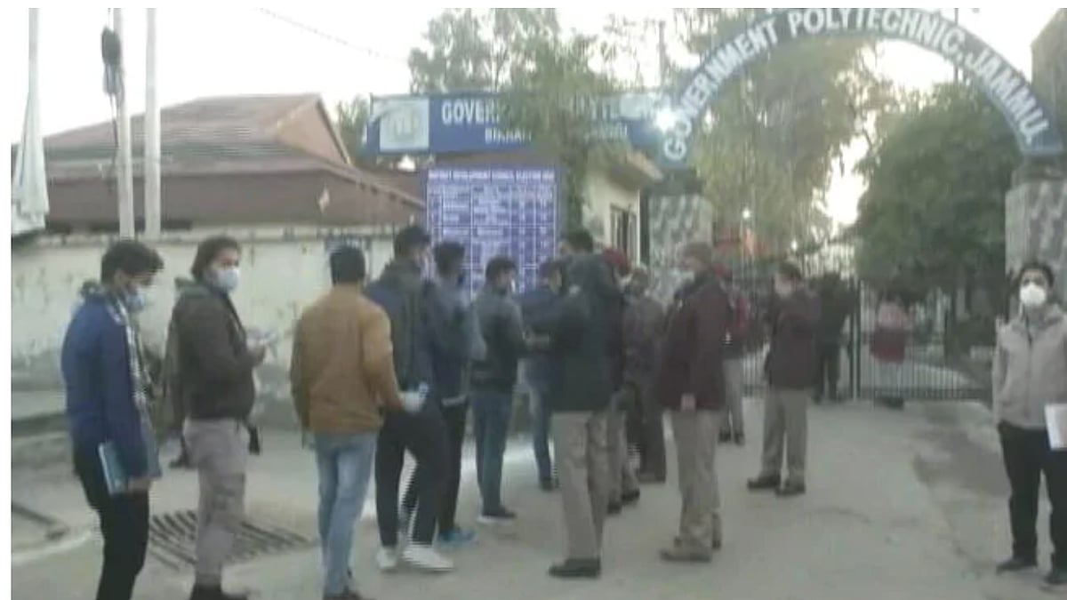 BJP, Gupkar group neck and neck in J&K DDC polls