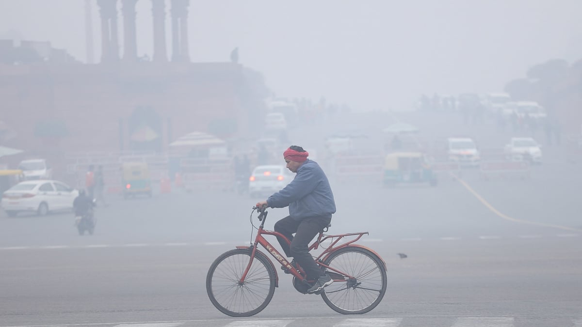 Cold conditions persist in Delhi, mercury likely to rise slightly