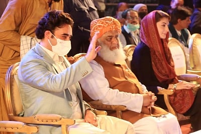 Pak opposition backs out from talks with govt  
