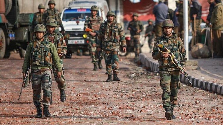 8 hurt in grenade attack in J&K’s Pulwama