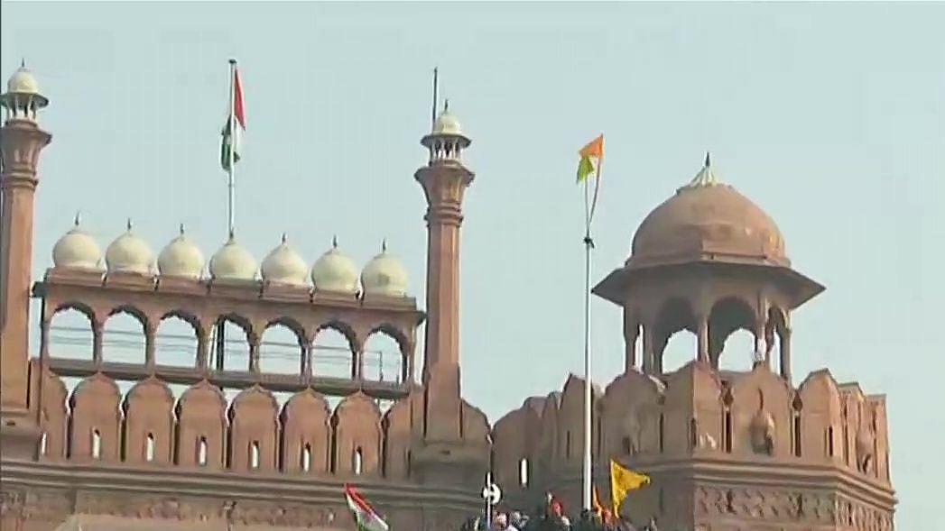 Dutch national among 2 arrested over Red Fort violence