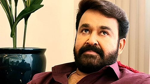 Photo courtesy: Twitter/ @Mohanlal