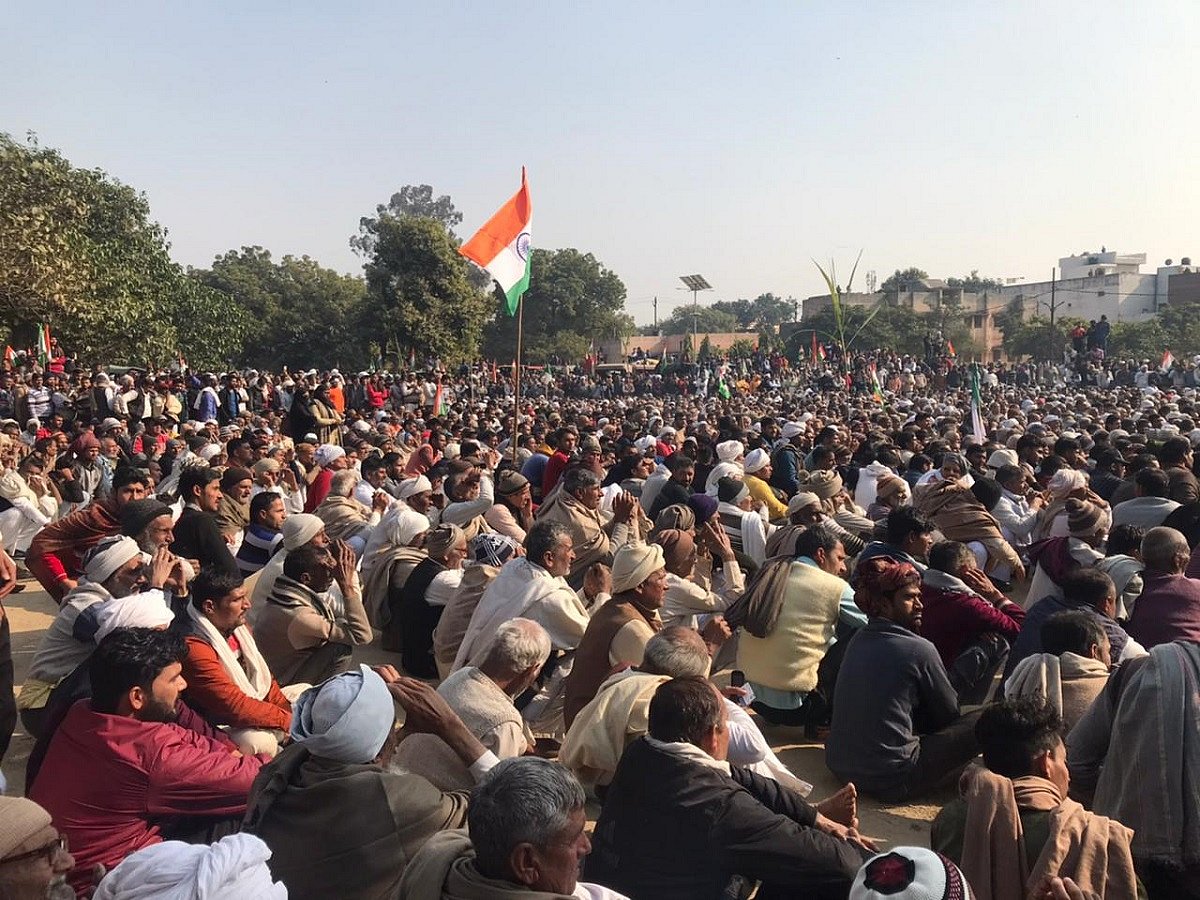 Thousands of farmers attend ‘maha panchayat’ at Baghpat in western UP, resolve to continue agitation