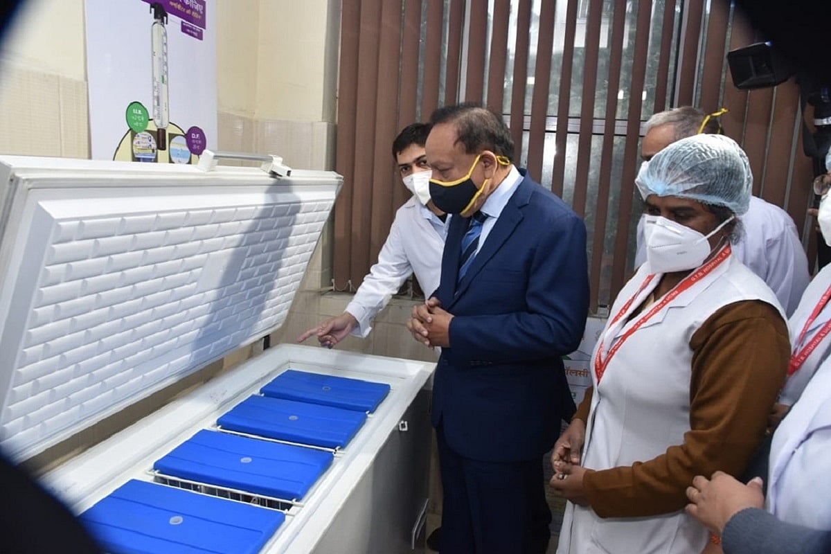 Harsh Vardhan reviews preparedness for vaccine dry run on Friday
