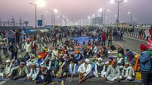 Yet another farmer dies during agitation: Bitter cold claims life of UP farmer protesting at Ghazipur border