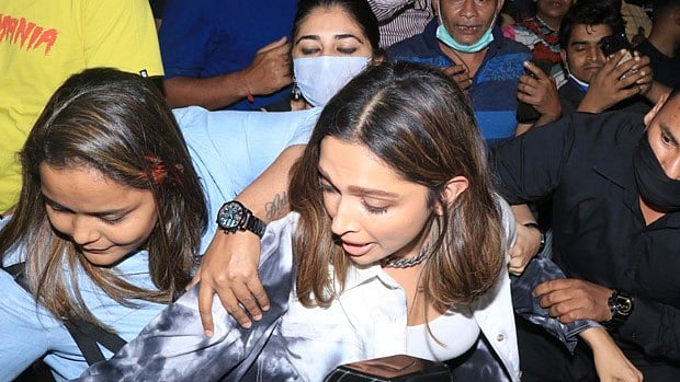 Deepika Padukone mobbed outside eatery, video goes viral