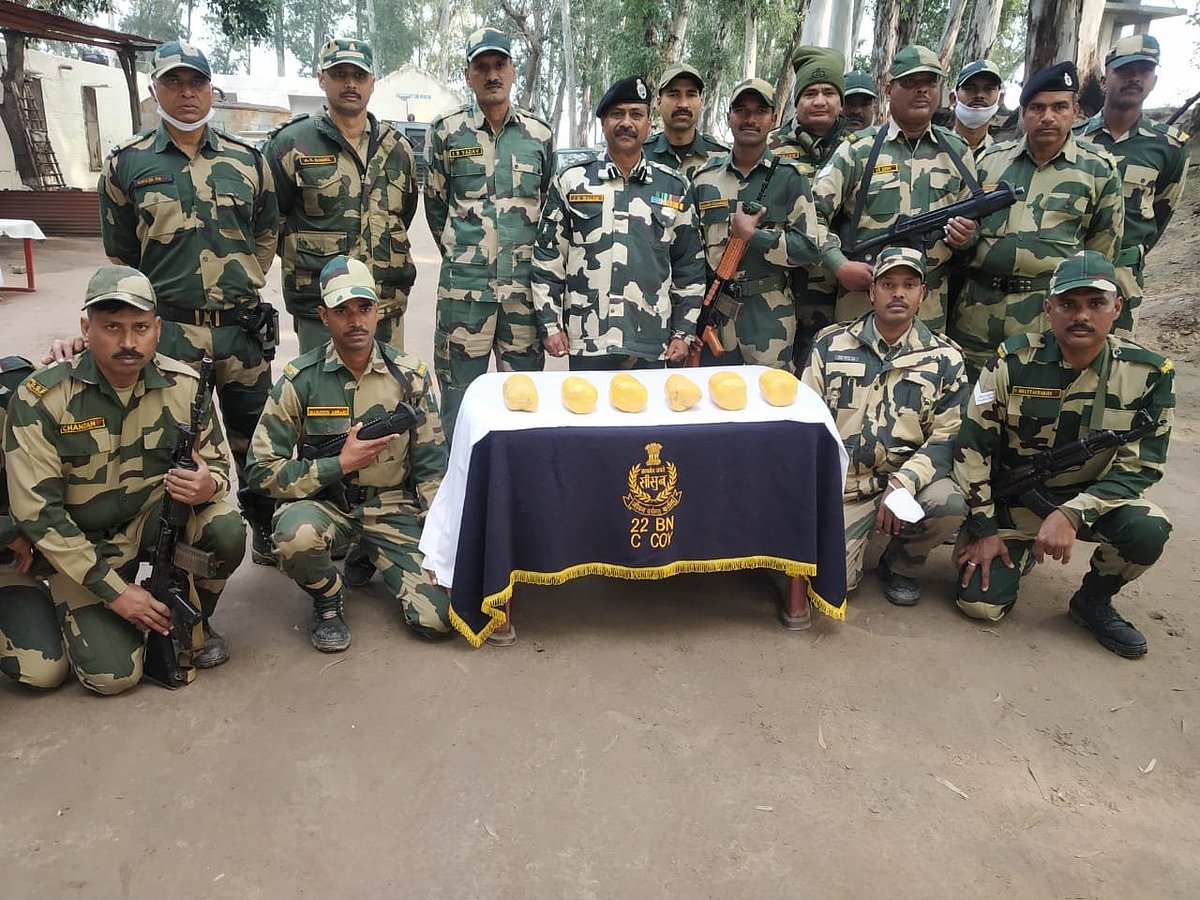 LIVE News Updates: BSF recovers 6 packets of heroin near Indo-Pak border in Amritsar