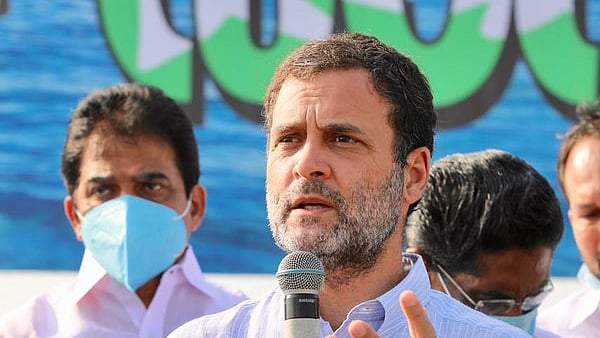 Kollam: Rahul goes to sea with fishermen, interacts with  them, promises a ministry dedicated to fishermen