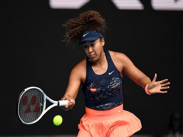 Osaka beats Serena Williams in Australian Open Semi Final